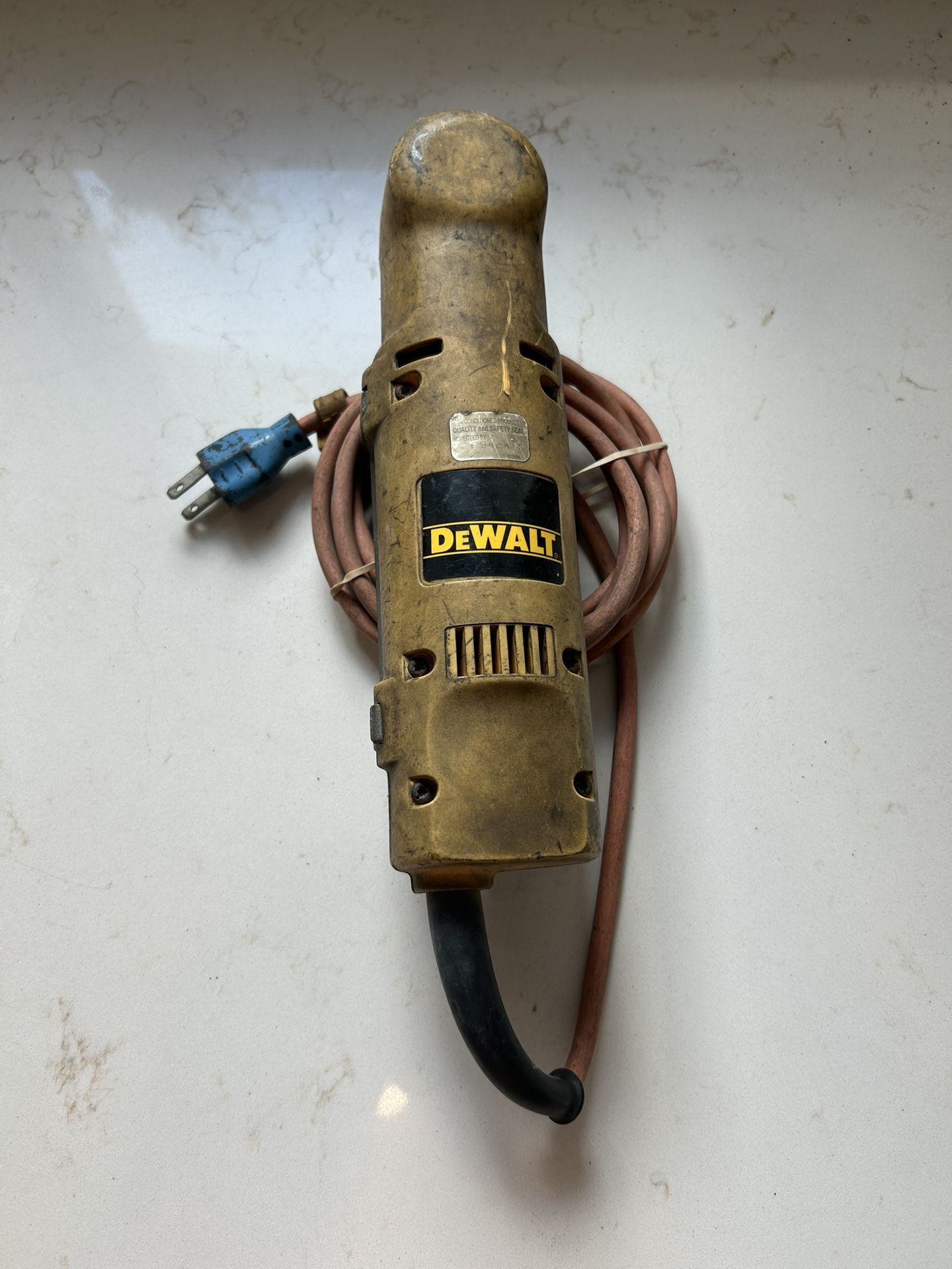 Dewalt