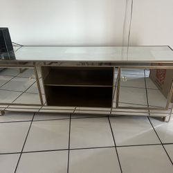 Mirrored Media Console 