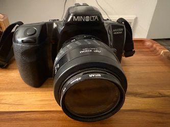 Minolta Maxxum 400si
