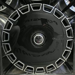 26" GLOSS BLACK GIOVANNA