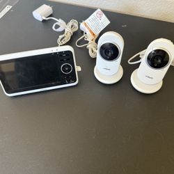 VTech 2 Baby Monitor, 5" Screen,2 Cameras,1000ft Range, Night Vision, 2-Way Audio, Lullabies, Secure Transmission No WiF
