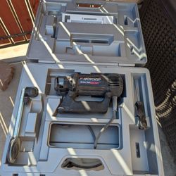 Rotozip Spiral Saw & Case 
