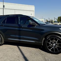 2022 EXPLORER XLT SPORT $30.995