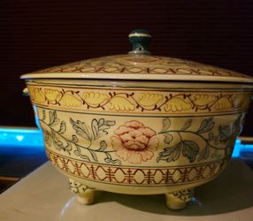 Antique China Cooking Pot