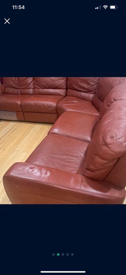 Red/Brownish Leather Sofas