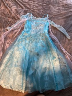 Disney store Elsa costume size 5/6