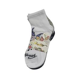 Ed Hardy Women Size 4-10 Black White Gray Fashion Quarter Socks 5 Pack Mid Crew