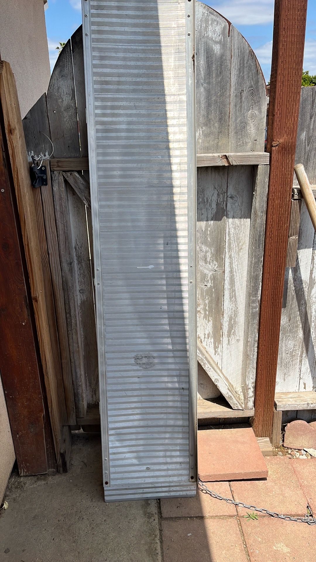 Aluminum ramp 14 3/4x67”