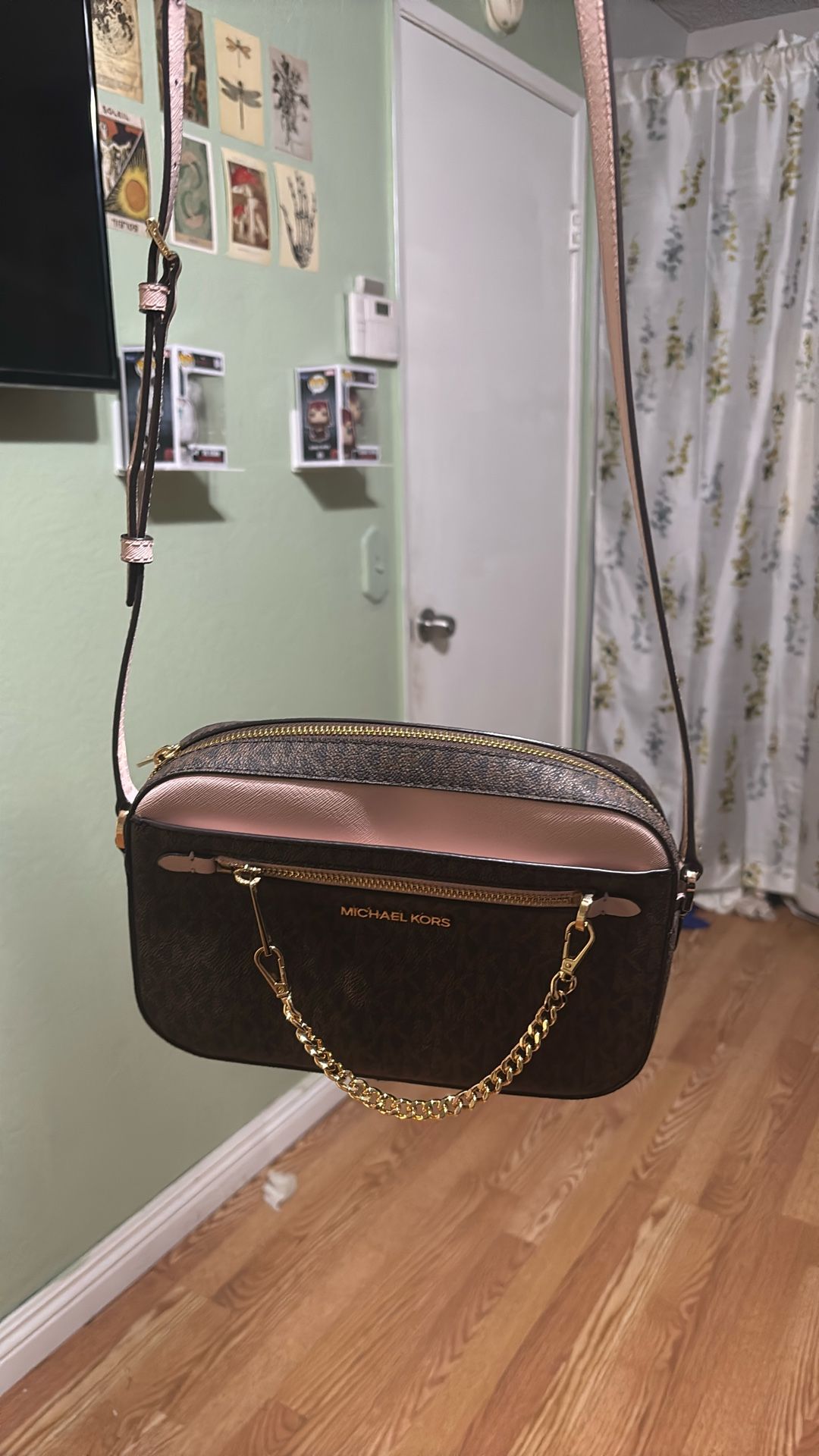 Michael Kors Crossbody Bag
