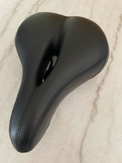 Giddy Up! Wide padded bike seat bike saddle with LED