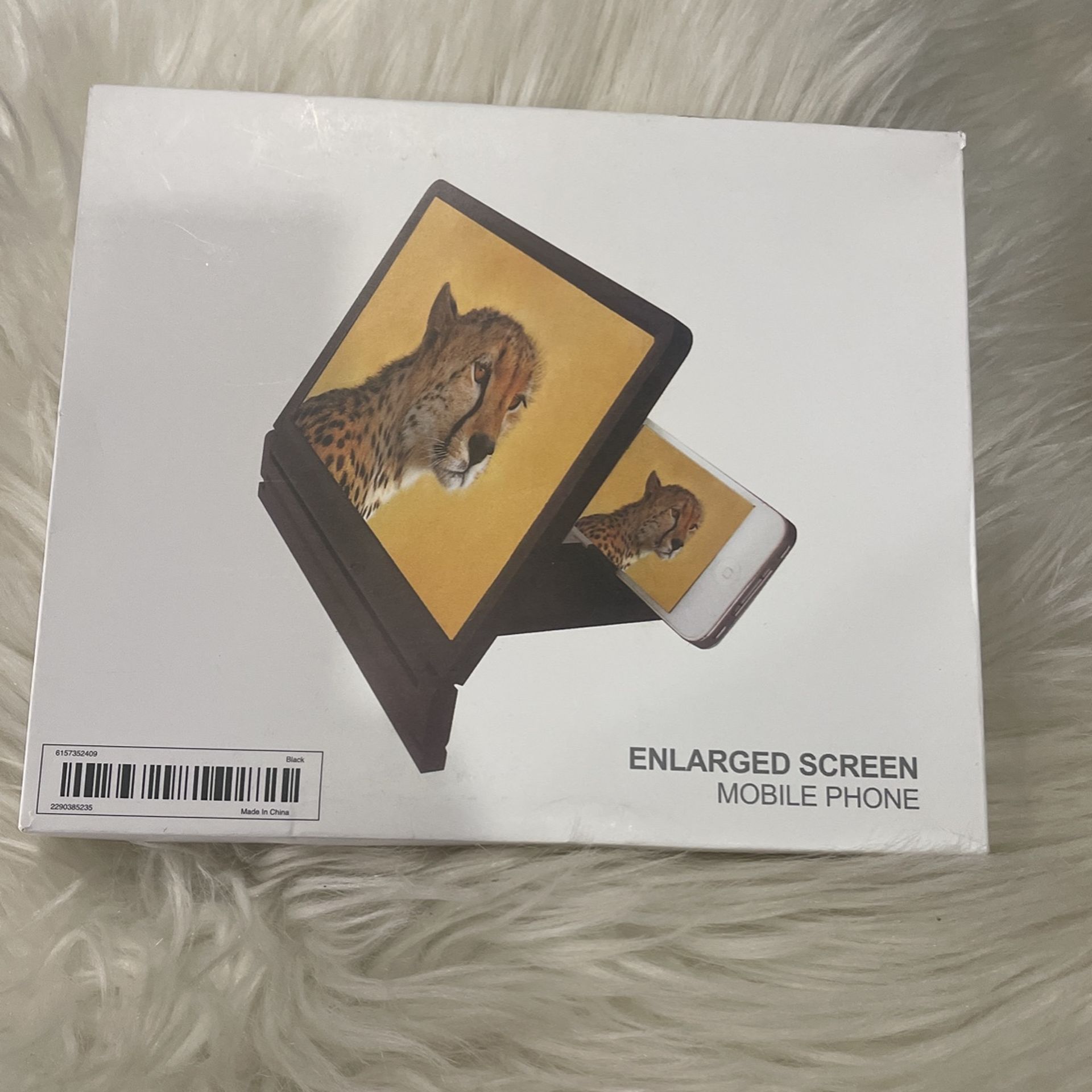 Enlarged Screen Mobile Phone