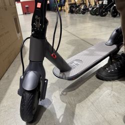 Electric scooter