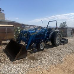Tractor 