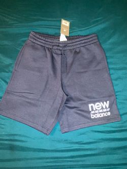 New Balance Men Fleece Shorts with Tags M