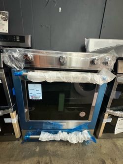 Kitchen Aid Slide in Gas Stove 👻