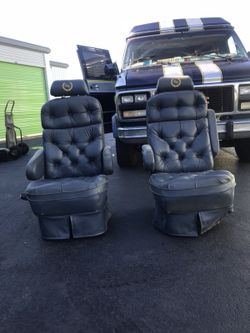 Presidential Leather captain chairs .. super super soft n thick no rips no tears ... these are top of the line comfort !