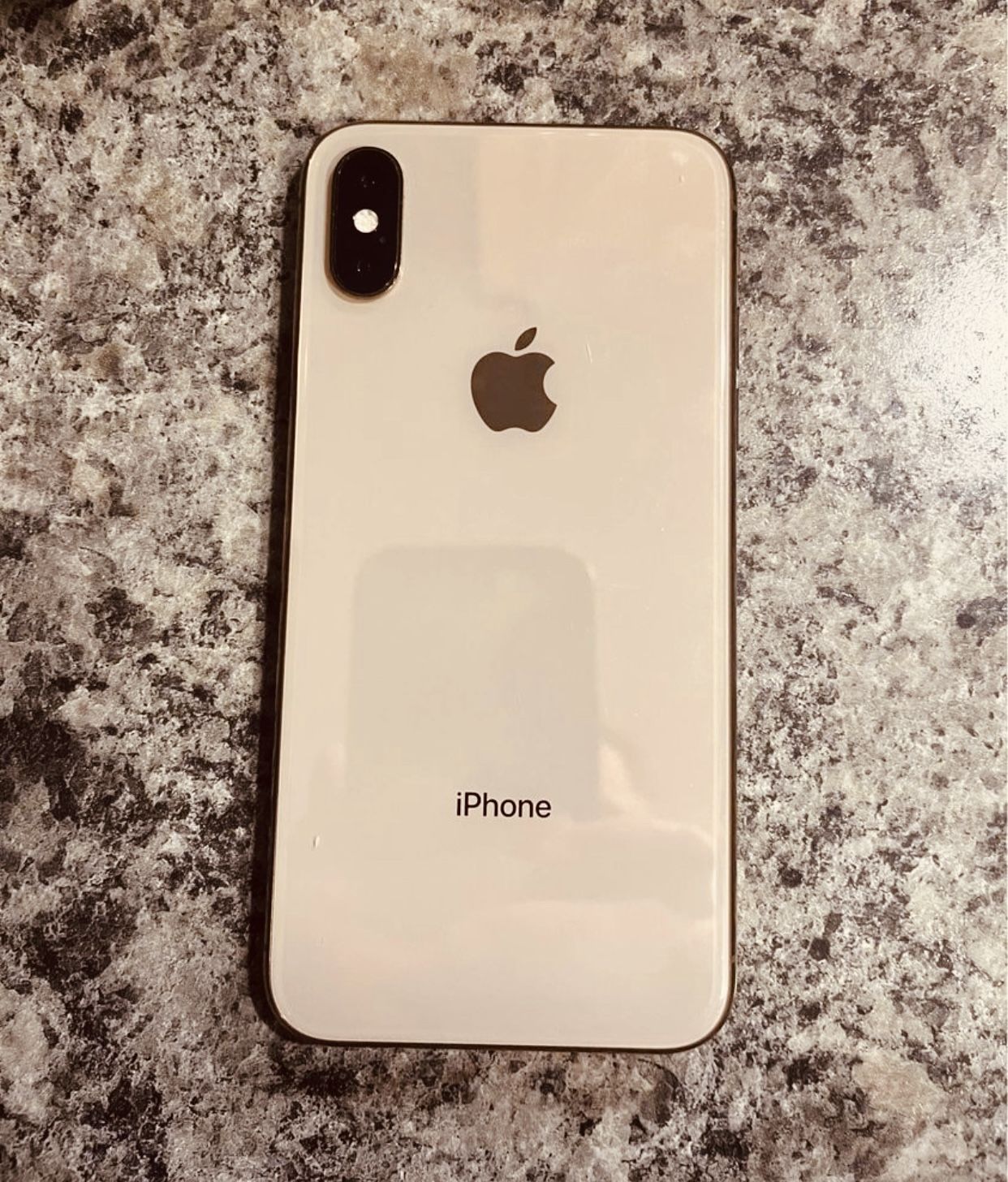 IPHONE XS ROSE GOLD 512GB AT&T CRICKET for Sale in Bryan