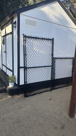 Black gates