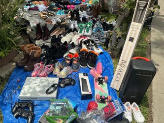 Different kinds of Toys, Shoes, Clothes, Handbags and Backpacks Sat 16, Sun 17