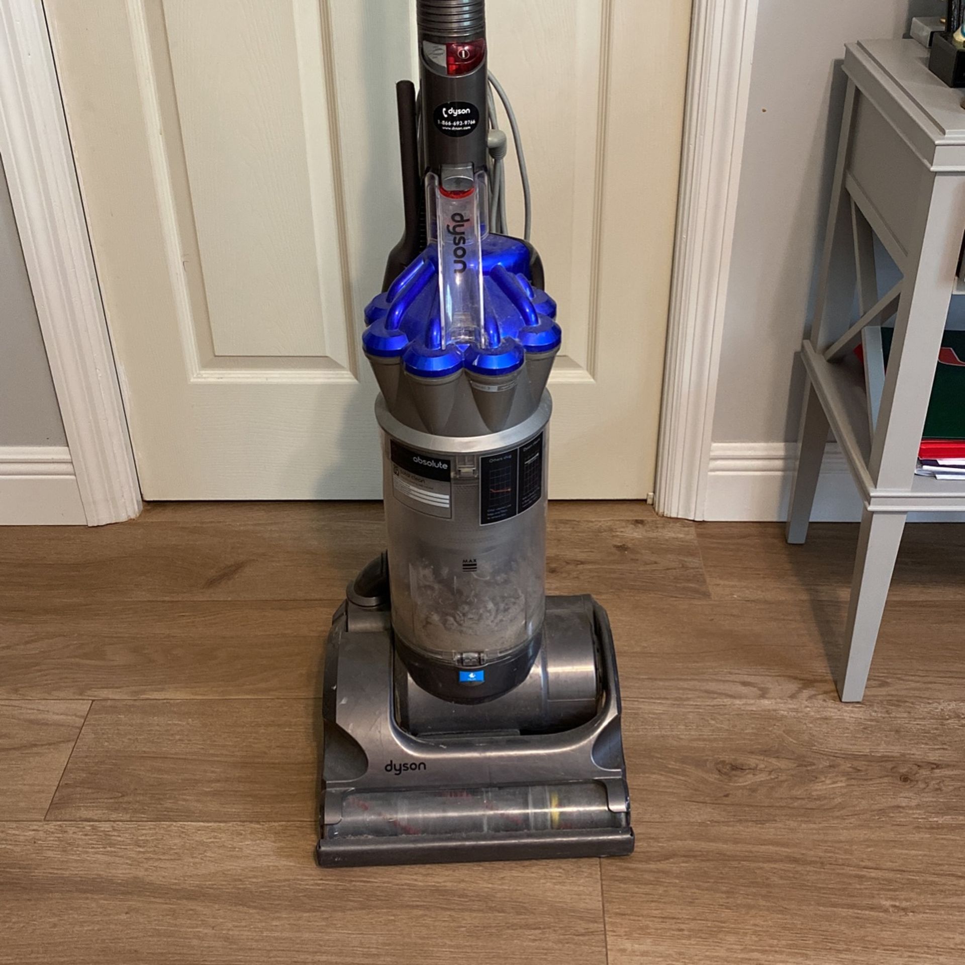 Dyson Vacuum Cleaner 