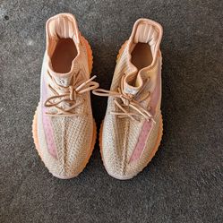 Yeezy size 11