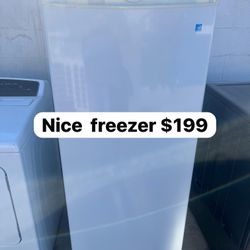 Nice Freezer 