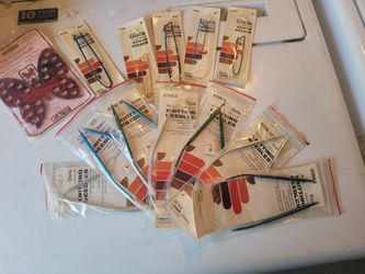 Kitting needles and stich clips LOT size 5" to 10 1/2"