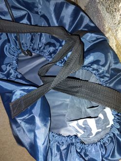 Self inflatable queen air mattress with headboard