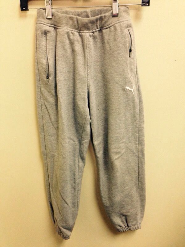 Boys Puma small sweatpants