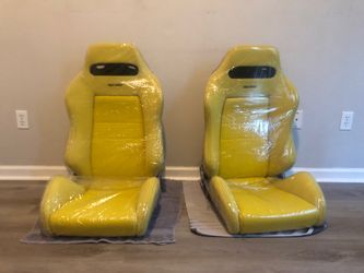 (Reupholster) Yellow Recaros.