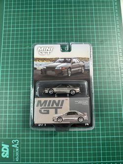 Mini GT Veilslide R32