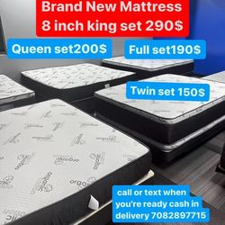 Huge sale for Mattress And Box Twin size #mattress and box 150.$ full 190$ Queen 200$ king 290$. free delivery free set up 708….289…7715… cash or Zell