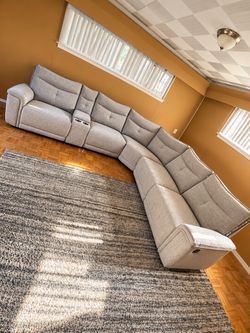 Large Gray Fabric Sectional Sofa with Recliner