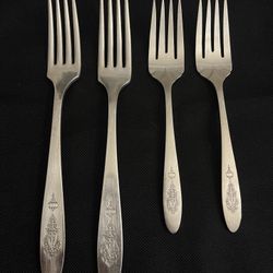 4  Oneida Community   BIRD of PARADISE   1923 Silverplate  Dinner&salad Forks