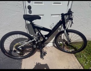 Cannondale Super V 500 Mountain Bike