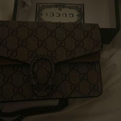 Gucci bag for sale 520