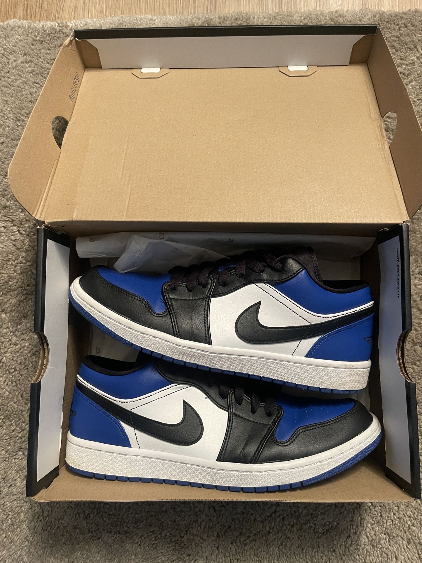 Jordan 1 Low Royal Blue