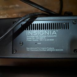 Insignia Sound bar And Wireless Subwoofer 