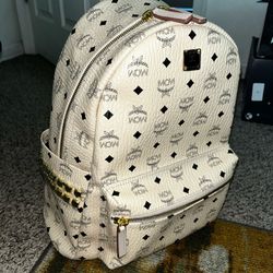 Women’s Bookbag