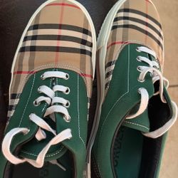 Burberry Shoes 