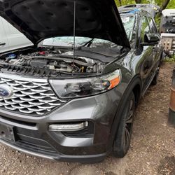 Ford Explorer ONLY FOR PARTS 