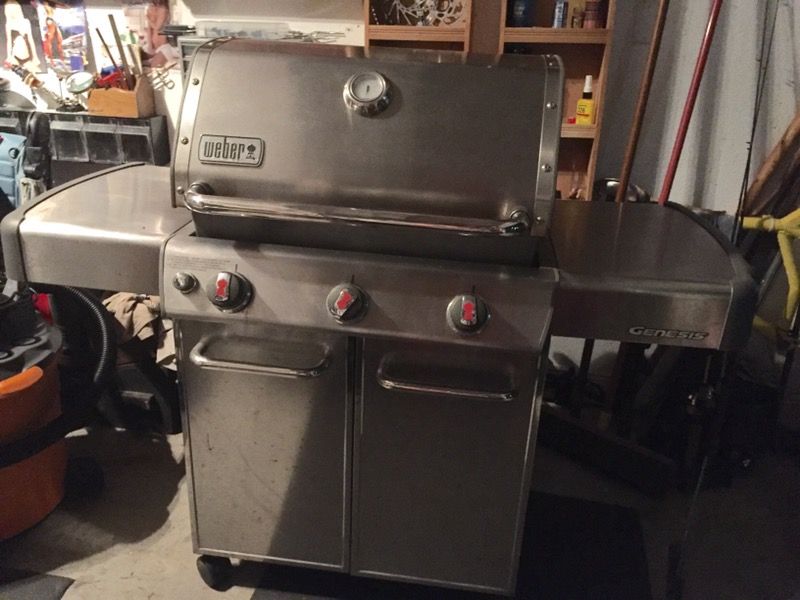 Weber Stainless Genesis Grill LP 54372