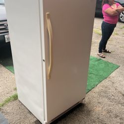 Kenmore Freezer Upright 