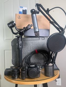 Canon 80D , Gimbal, Mic & more! Package deal.