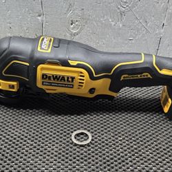 Dewalt  Multi-Tool 