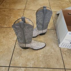 Tony Lamas - Gray Boots - Size 9.5 D 