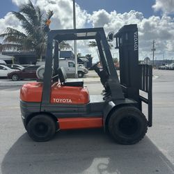 Forklift Toyota 
