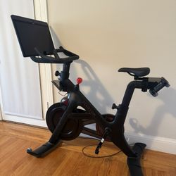 2022 Peloton Bike+