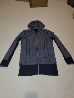 Lululemon Daily Practice Jacket in a black and white pique fabric