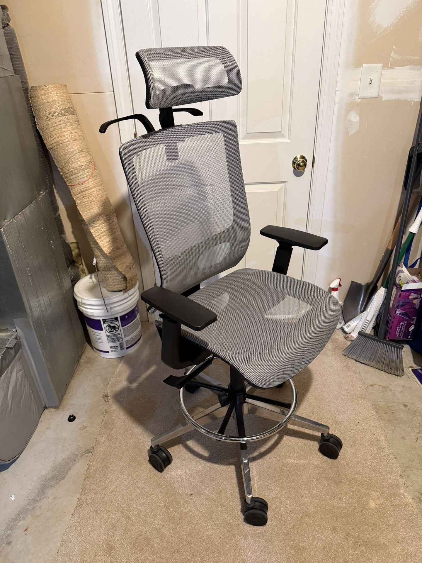 Office Raisable Desk Mesh Chair